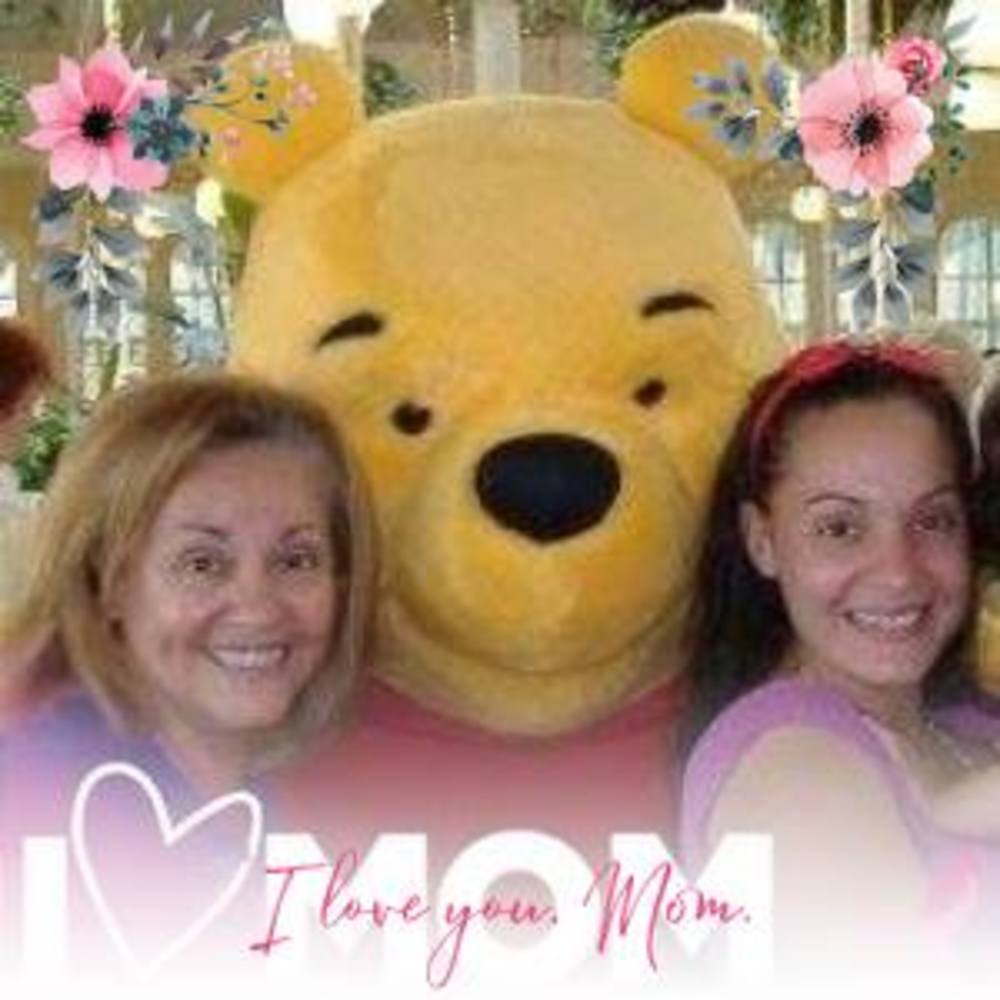 Meet your Posher, Yoly